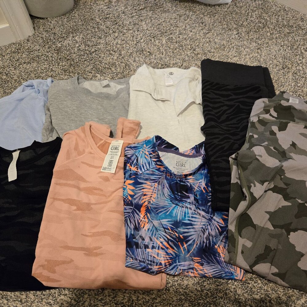 Ivivva Athleta Girl 8 Piece Clothing Lot Size 14/16 Shirts Leggings